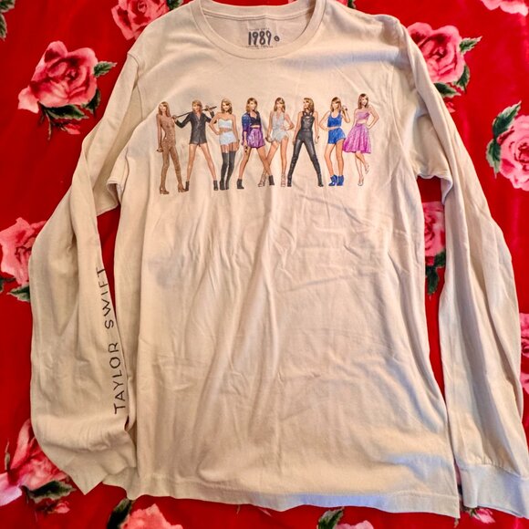 Taylor Swift 1989 (Taylor’s Version) Long Sleeve Shirt | Size Large | Beige - Picture 3 of 10